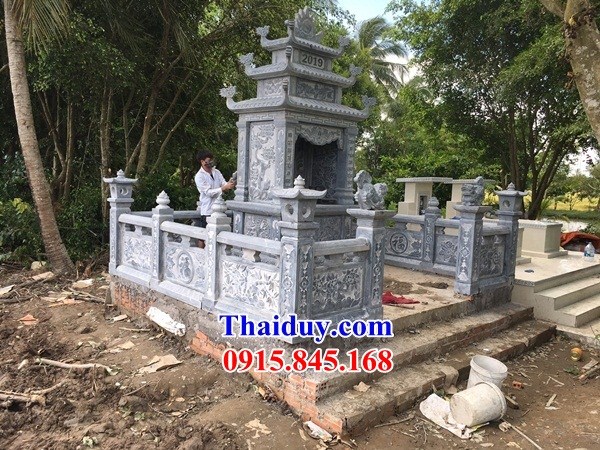 Xây 19 lăng mộ ông bà bố mẹ bằng đá ninh bình đẹp nhất Bắc Giang