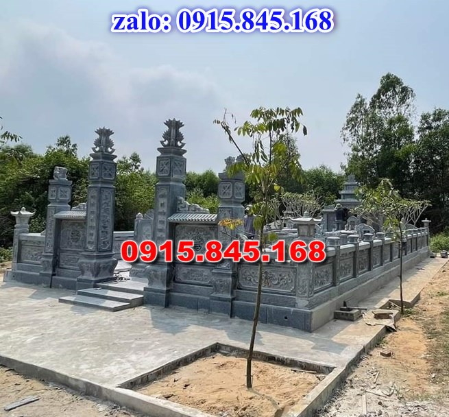 Lăng mộ đá gia đình, lăng mộ ông bà bố mẹ gia tộc, khuôn viên lăng mộ đá xanh trắng vàng granite nguyên khối, nhà mồ bằng đá để thờ tro cốt, giá nơi địa chỉ bán lăng mộ đá, kích thước lăng mộ đá cẩm thạch, lăng mộ đá tự nhiên, xây lăng mộ đá đơn giản, lan can tường bao hàng rào đá khối, nghĩa trang gia đình dòng họ bằng đá, cuốn thư bình phong trước mộ đá, đá bậc lát sân nền lăng mộ, bậc tam cấp rồng bậc thềm chiếu rồng lăng mộ, lư đỉnh hương đèn hạc thờ đá, cổng cột đá lăng mộ, 
