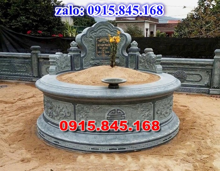 mộ đá gia đình, mộ ông bà bố mẹ gia tộc, khuôn viên mộ đá xanh trắng vàng granite nguyên khối, nhà mồ bằng đá để thờ tro cốt, giá nơi địa chỉ bán mộ đá, kích thước mộ đá cẩm thạch, mộ đá tự nhiên, xây mộ đá đơn giản, lan can tường bao hàng rào đá khối, nghĩa trang gia đình dòng họ bằng đá, cuốn thư bình phong trước mộ đá, đá bậc lát sân nền mộ, bậc tam cấp rồng bậc thềm chiếu rồng mộ, lư đỉnh hương đèn hạc thờ đá, cổng cột đá mộ, 