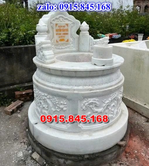 mộ đá gia đình, mộ ông bà bố mẹ gia tộc, khuôn viên mộ đá xanh trắng vàng granite nguyên khối, nhà mồ bằng đá để thờ tro cốt, giá nơi địa chỉ bán mộ đá, kích thước mộ đá cẩm thạch, mộ đá tự nhiên, xây mộ đá đơn giản, lan can tường bao hàng rào đá khối, nghĩa trang gia đình dòng họ bằng đá, cuốn thư bình phong trước mộ đá, đá bậc lát sân nền mộ, bậc tam cấp rồng bậc thềm chiếu rồng mộ, lư đỉnh hương đèn hạc thờ đá, cổng cột đá mộ,