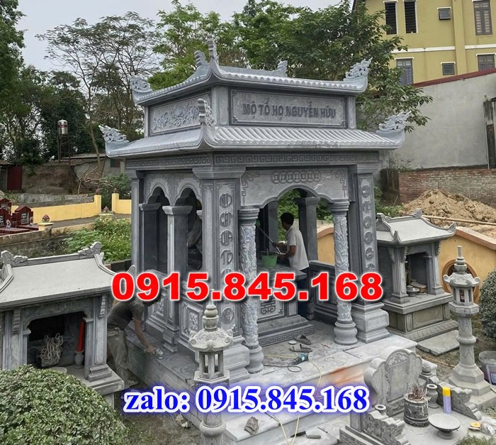 mộ đá gia đình, mộ ông bà bố mẹ gia tộc, khuôn viên mộ đá xanh trắng vàng granite nguyên khối, nhà mồ bằng đá để thờ tro cốt, giá nơi địa chỉ bán mộ đá, kích thước mộ đá cẩm thạch, mộ đá tự nhiên, xây mộ đá đơn giản, lan can tường bao hàng rào đá khối, nghĩa trang gia đình dòng họ bằng đá, cuốn thư bình phong trước mộ đá, đá bậc lát sân nền mộ, bậc tam cấp rồng bậc thềm chiếu rồng mộ, lư đỉnh hương đèn hạc thờ đá, cổng cột đá mộ,