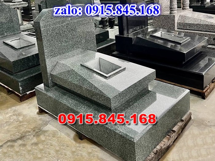 mộ đá gia đình, mộ ông bà bố mẹ gia tộc, khuôn viên mộ đá xanh trắng vàng granite nguyên khối, nhà mồ bằng đá để thờ tro cốt, giá nơi địa chỉ bán mộ đá, kích thước mộ đá cẩm thạch, mộ đá tự nhiên, xây mộ đá đơn giản, lan can tường bao hàng rào đá khối, nghĩa trang gia đình dòng họ bằng đá, cuốn thư bình phong trước mộ đá, đá bậc lát sân nền mộ, bậc tam cấp rồng bậc thềm chiếu rồng mộ, lư đỉnh hương đèn hạc thờ đá, cổng cột đá mộ,