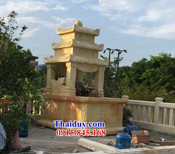 Bán 03 mộ mồ mả đá vàng cao cấp ba mái đao che đẹp giá rẻ ông bà bố mẹ tại Quảng Ninh