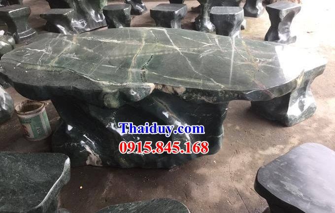 Bộ bàn ghế sân vườn bằng đá Thanh Hóa tự nhiên bán sẵn