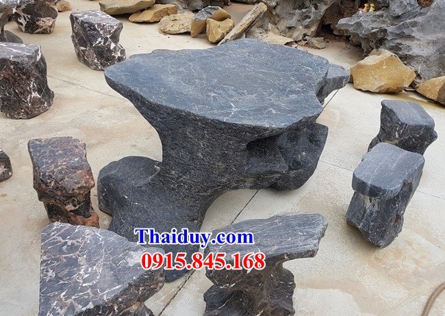 Bộ bàn ghế sân vườn tư gia bằng đá Ninh Bình nguyên khối bán báo giá toàn quốc