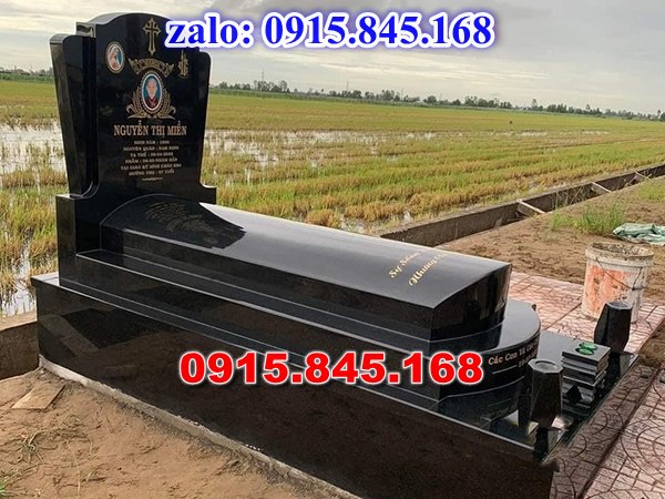 Lăng mộ đá gia đình, lăng mộ ông bà bố mẹ gia tộc, khuôn viên lăng mộ đá xanh trắng vàng granite nguyên khối, nhà mồ bằng đá để thờ tro cốt, giá nơi địa chỉ bán lăng mộ đá, kích thước lăng mộ đá cẩm thạch, lăng mộ đá tự nhiên, xây lăng mộ đá đơn giản, lan can tường bao hàng rào đá khối, nghĩa trang gia đình dòng họ bằng đá, cuốn thư bình phong trước mộ đá, đá bậc lát sân nền lăng mộ, bậc tam cấp rồng bậc thềm chiếu rồng lăng mộ, lư đỉnh hương đèn hạc thờ đá, cổng cột đá lăng mộ,