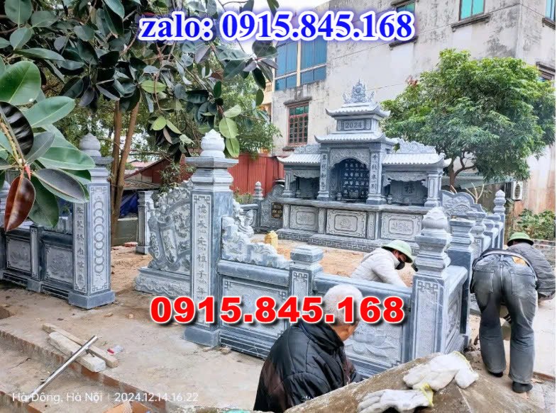 nhà mồ tiền chế, nhà mồ xây làm bằng đá, kích thước nhà mồ, kiểu dáng nhà mồ, nhà mồ có mái che, nhà mồ miền tây, lan can tường bao hàng rào nhà mồ, cuốn thư bức bình phong nhà mồ, nhà mồ để thờ hũ lọ tro cốt đá, nhà mồ ông bà bố mẹ gia đình ba má, mồ mả bằng đá.