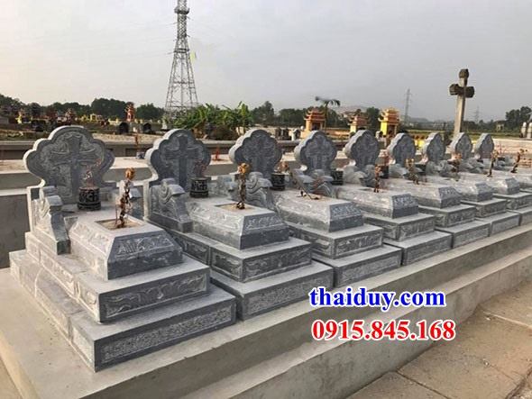 25 mẫu lăng mộ tam cấp bằng đá xanh nguyên khối không mái tại Cao Bằng