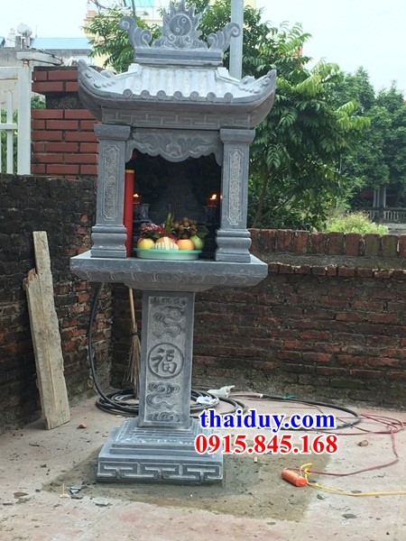 35 Mẫu bàn thờ ông thiên có mái bằng đá khối Thanh Hoá chạm khắc hoa văn tại Ninh Thuận