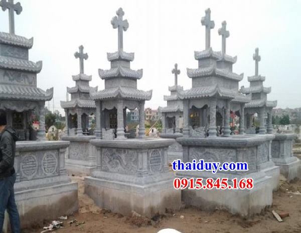 Bán sẵn 15 lăng mộ ba mái đạo công giáo bằng đá xanh nguyên khối đẹp tại Kon Tum