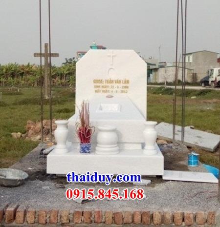 Hình ảnh lăng mộ bằng đá trắng cao cấp hiện đại không mái đẹp tại Quảng Trị
