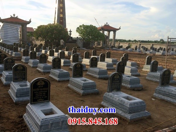 10 mẫu khu lăng mộ tam cấp bằng đá xanh Thanh Hoá không mái chạm khắc hoa văn tinh xảo tại Cần Thơ