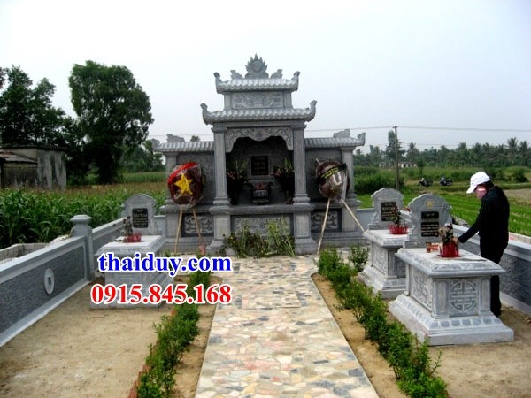 50 lăng mộ hai mái thờ chung khu nghĩa trang gia đình bằng đá kích thước lớn tại Quảng Bình