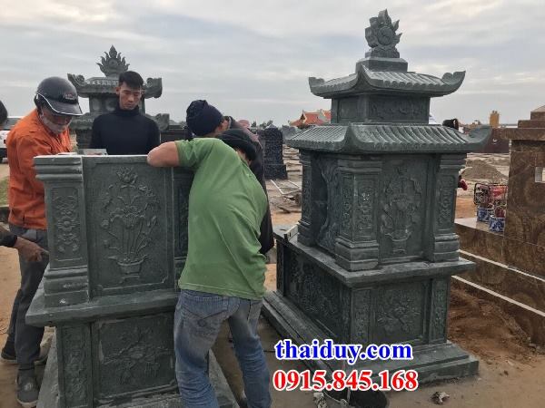Bán sẵn 63 lăng mộ bằng đá xanh rêu tự nhiên thi công lắp ghép hai mái tại Bình Thuận