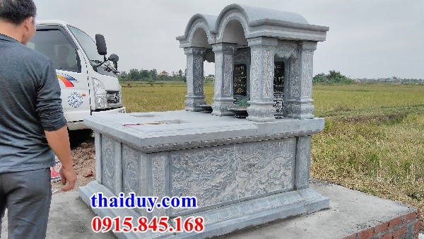 Hình ảnh lăng mộ đôi một mái bằng đá tự nhiên cao cấp chạm khắc đẹp tại Lâm Đồng