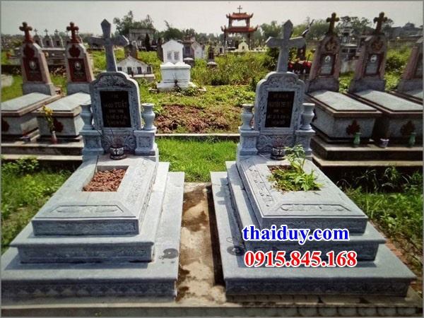Hình ảnh lăng mộ tam câp bằng đá xanh Thanh Hoá tự nhiên cao cấp không mái thiết kế đơn giản tại Nam Định