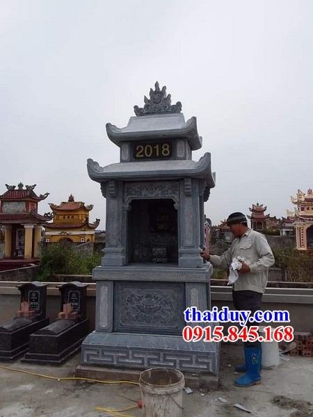 Lăng mộ hai mái hai đao bằng đá xanh tự nhiên giá rẻ bán tại An Giang