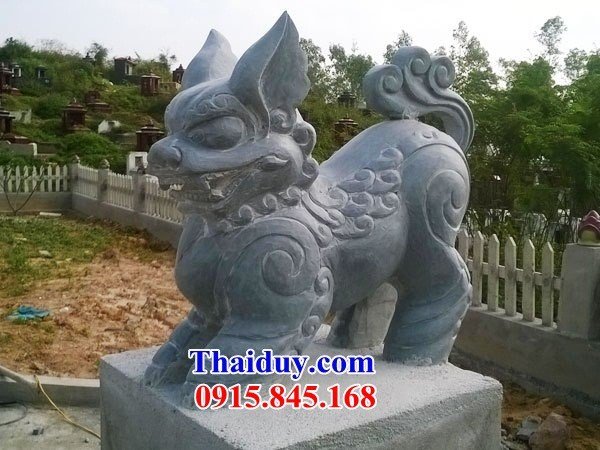 Mẫu nghê trấn yểm khu lăng mộ nhà thờ tổ đường bằng đá xanh tự nhiên Thanh Hóa