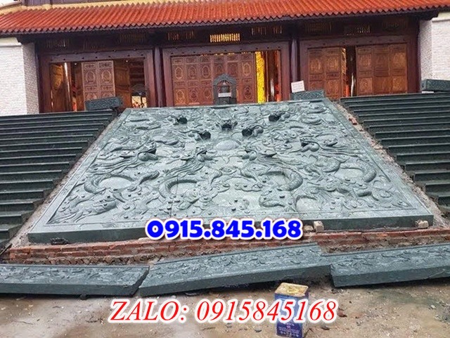 Tượng rồng đá, tượng rồng bằng đá, chiếu rồng đá, chiếu rồng bằng đá, Rồng đá phong thủy, Rồng đá nhà thờ họ, Rồng đá từ đường gia tộc, Rồng đá lăng mộ, Rồng đá nghĩa trang, rồng đá đình chùa, rồng đá lắp tại miếu, rồng đá xanh tự nhiên, rồng đá ninh bình nguyên khối, rồng đá bịt bậc, rồng đá bậc thềm tam cấp, rồng đá mỹ nghệ điêu khắc, rồng đá granite hoa cương, đá lát sân nền, đá ốp bậc thềm tam cấp, ngưỡng cửa nhà gỗ bằng đá,