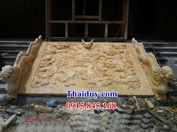 Hình ảnh chiếu rồng bằng đá vàng tự nhiên cao cấp chạm khắc đẹp tại Vĩnh Phúc