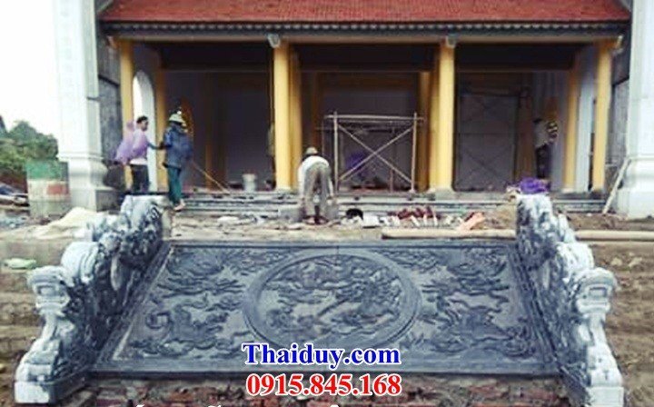 Hình ảnh chiếu sen nhà thờ họ bằng đá xanh cao cấp điêu khắc đẹp tại Quảng Trị
