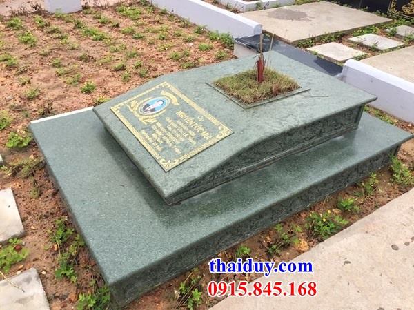 Kích thước 28 mộ đá xanh rêu hiện đại được ưa chuộng