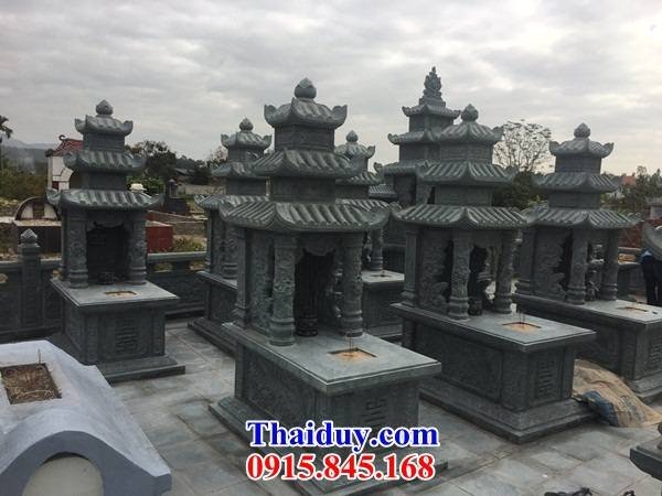 Lắp đặt mộ ba mái cất hũ hài cốt hỏa táng bằng đá mỹ nghệ Ninh Bình chuẩn phong thủy
