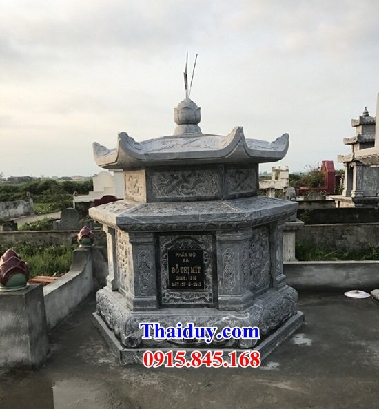 Mẫu mộ bát giác lục lăng bằng đá xanh Thanh Hóa