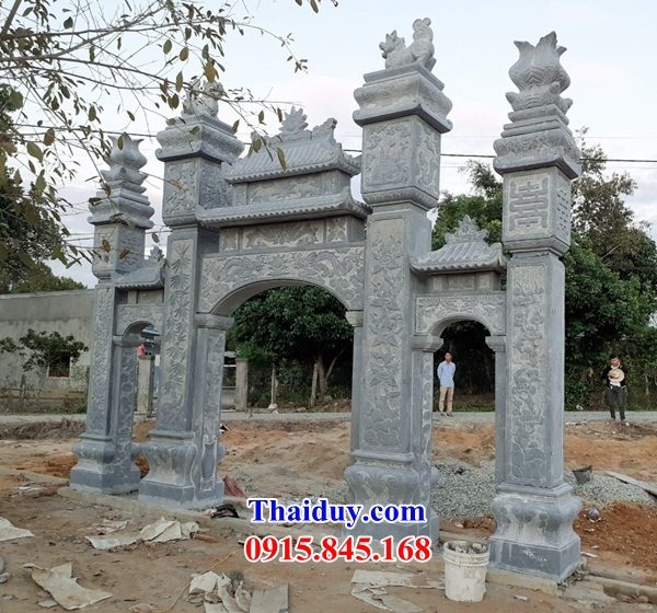 Mẫu cổng tam quan bằng đá tự nhiên kích thước chuẩn phong thuỷ tại Thái Bình