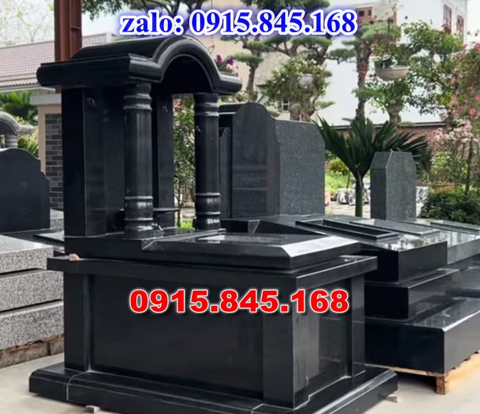 Lăng mộ đá gia đình, lăng mộ ông bà bố mẹ gia tộc, khuôn viên lăng mộ đá xanh trắng vàng granite nguyên khối, nhà mồ bằng đá để thờ tro cốt, giá nơi địa chỉ bán lăng mộ đá, kích thước lăng mộ đá cẩm thạch, lăng mộ đá tự nhiên, xây lăng mộ đá đơn giản, lan can tường bao hàng rào đá khối, nghĩa trang gia đình dòng họ bằng đá, cuốn thư bình phong trước mộ đá, đá bậc lát sân nền lăng mộ, bậc tam cấp rồng bậc thềm chiếu rồng lăng mộ, lư đỉnh hương đèn hạc thờ đá, cổng cột đá lăng mộ, 