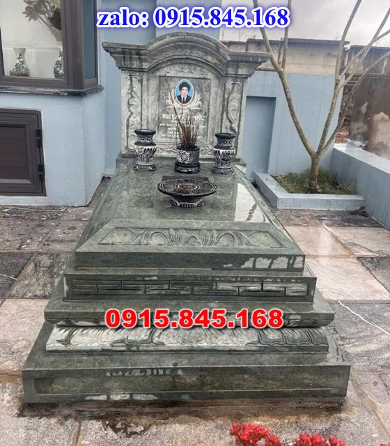 mộ đá gia đình, mộ ông bà bố mẹ gia tộc, khuôn viên mộ đá xanh trắng vàng granite nguyên khối, nhà mồ bằng đá để thờ tro cốt, giá nơi địa chỉ bán mộ đá, kích thước mộ đá cẩm thạch, mộ đá tự nhiên, xây mộ đá đơn giản, lan can tường bao hàng rào đá khối, nghĩa trang gia đình dòng họ bằng đá, cuốn thư bình phong trước mộ đá, đá bậc lát sân nền mộ, bậc tam cấp rồng bậc thềm chiếu rồng mộ, lư đỉnh hương đèn hạc thờ đá, cổng cột đá mộ, 