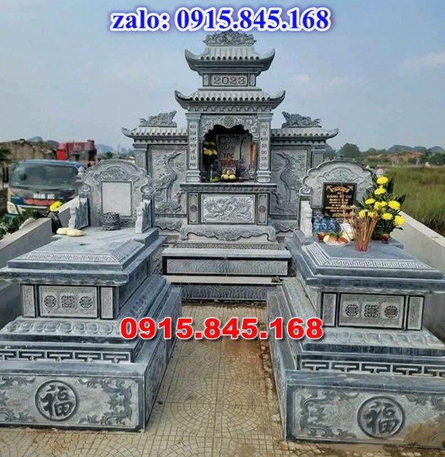 nhà mồ tiền chế, nhà mồ xây làm bằng đá, kích thước nhà mồ, kiểu dáng nhà mồ, nhà mồ có mái che, nhà mồ miền tây, lan can tường bao hàng rào nhà mồ, cuốn thư bức bình phong nhà mồ, nhà mồ để thờ hũ lọ tro cốt đá, nhà mồ ông bà bố mẹ gia đình ba má, mồ mả bằng đá.