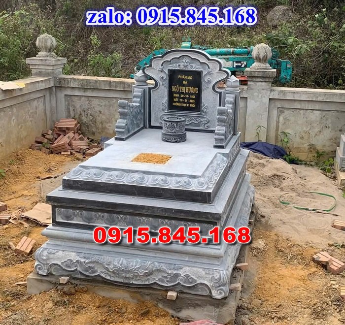 Lăng mộ đá gia đình, lăng mộ ông bà bố mẹ gia tộc, khuôn viên lăng mộ đá xanh trắng vàng granite nguyên khối, nhà mồ bằng đá để thờ tro cốt, giá nơi địa chỉ bán lăng mộ đá, kích thước lăng mộ đá cẩm thạch, lăng mộ đá tự nhiên, xây lăng mộ đá đơn giản, lan can tường bao hàng rào đá khối, nghĩa trang gia đình dòng họ bằng đá, cuốn thư bình phong trước mộ đá, đá bậc lát sân nền lăng mộ, bậc tam cấp rồng bậc thềm chiếu rồng lăng mộ, lư đỉnh hương đèn hạc thờ đá, cổng cột đá lăng mộ,