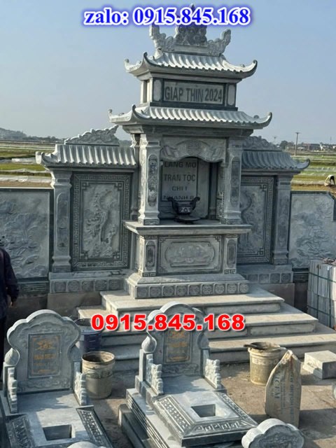 Lăng mộ đá gia đình, lăng mộ ông bà bố mẹ gia tộc, khuôn viên lăng mộ đá xanh trắng vàng granite nguyên khối, nhà mồ bằng đá để thờ tro cốt, giá nơi địa chỉ bán lăng mộ đá, kích thước lăng mộ đá cẩm thạch, lăng mộ đá tự nhiên, xây lăng mộ đá đơn giản, lan can tường bao hàng rào đá khối, nghĩa trang gia đình dòng họ bằng đá, cuốn thư bình phong trước mộ đá, đá bậc lát sân nền lăng mộ, bậc tam cấp rồng bậc thềm chiếu rồng lăng mộ, lư đỉnh hương đèn hạc thờ đá, cổng cột đá lăng mộ,