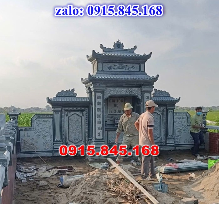mộ đá gia đình, mộ ông bà bố mẹ gia tộc, khuôn viên mộ đá xanh trắng vàng granite nguyên khối, nhà mồ bằng đá để thờ tro cốt, giá nơi địa chỉ bán mộ đá, kích thước mộ đá cẩm thạch, mộ đá tự nhiên, xây mộ đá đơn giản, lan can tường bao hàng rào đá khối, nghĩa trang gia đình dòng họ bằng đá, cuốn thư bình phong trước mộ đá, đá bậc lát sân nền mộ, bậc tam cấp rồng bậc thềm chiếu rồng mộ, lư đỉnh hương đèn hạc thờ đá, cổng cột đá mộ,