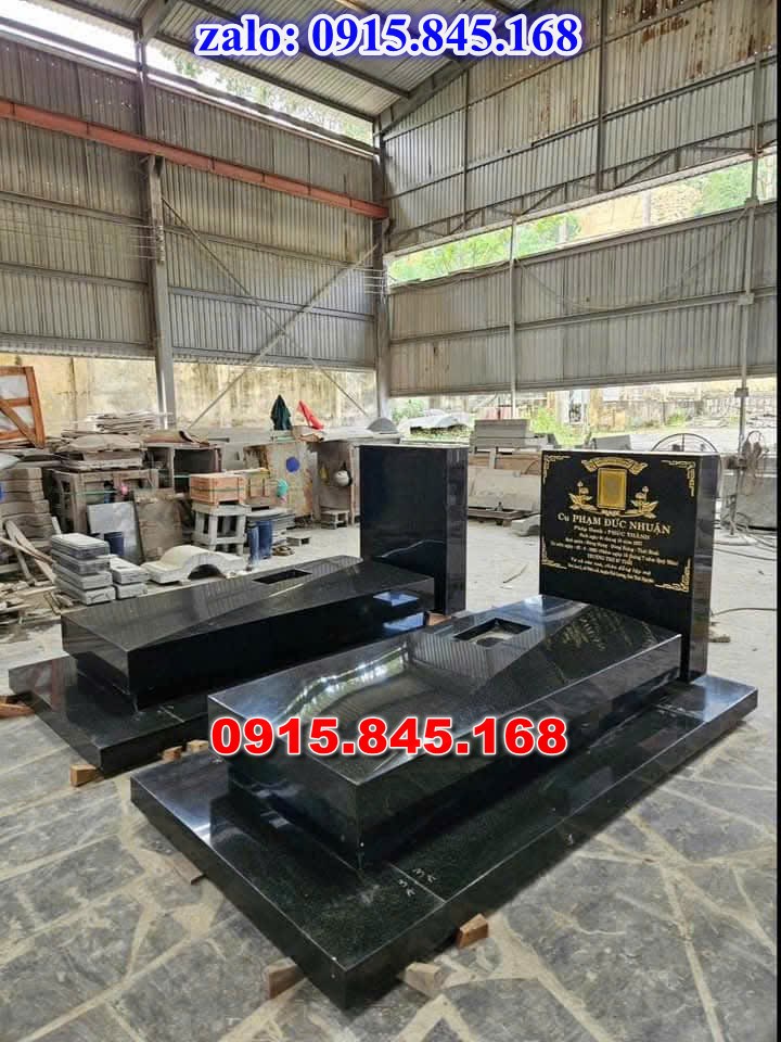 mộ đá gia đình, mộ ông bà bố mẹ gia tộc, khuôn viên mộ đá xanh trắng vàng granite nguyên khối, nhà mồ bằng đá để thờ tro cốt, giá nơi địa chỉ bán mộ đá, kích thước mộ đá cẩm thạch, mộ đá tự nhiên, xây mộ đá đơn giản, lan can tường bao hàng rào đá khối, nghĩa trang gia đình dòng họ bằng đá, cuốn thư bình phong trước mộ đá, đá bậc lát sân nền mộ, bậc tam cấp rồng bậc thềm chiếu rồng mộ, lư đỉnh hương đèn hạc thờ đá, cổng cột đá mộ,