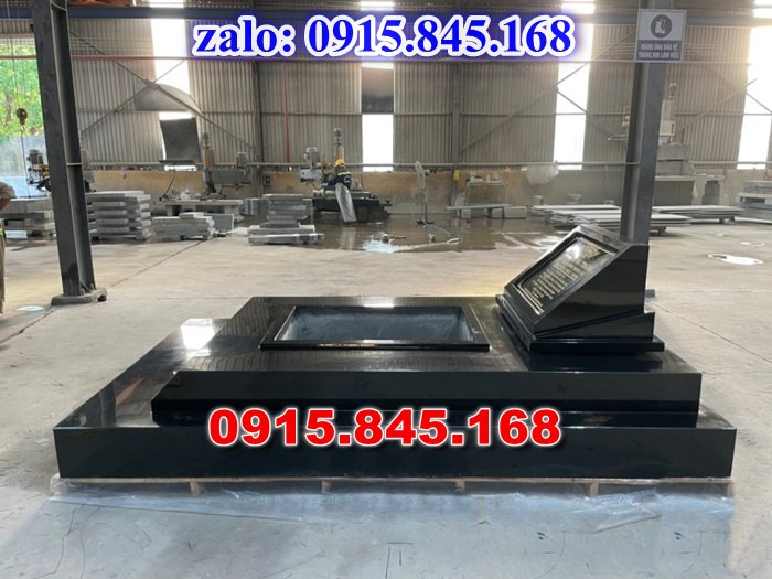 Lăng mộ đá gia đình, lăng mộ ông bà bố mẹ gia tộc, khuôn viên lăng mộ đá xanh trắng vàng granite nguyên khối, nhà mồ bằng đá để thờ tro cốt, giá nơi địa chỉ bán lăng mộ đá, kích thước lăng mộ đá cẩm thạch, lăng mộ đá tự nhiên, xây lăng mộ đá đơn giản, lan can tường bao hàng rào đá khối, nghĩa trang gia đình dòng họ bằng đá, cuốn thư bình phong trước mộ đá, đá bậc lát sân nền lăng mộ, bậc tam cấp rồng bậc thềm chiếu rồng lăng mộ, lư đỉnh hương đèn hạc thờ đá, cổng cột đá lăng mộ,