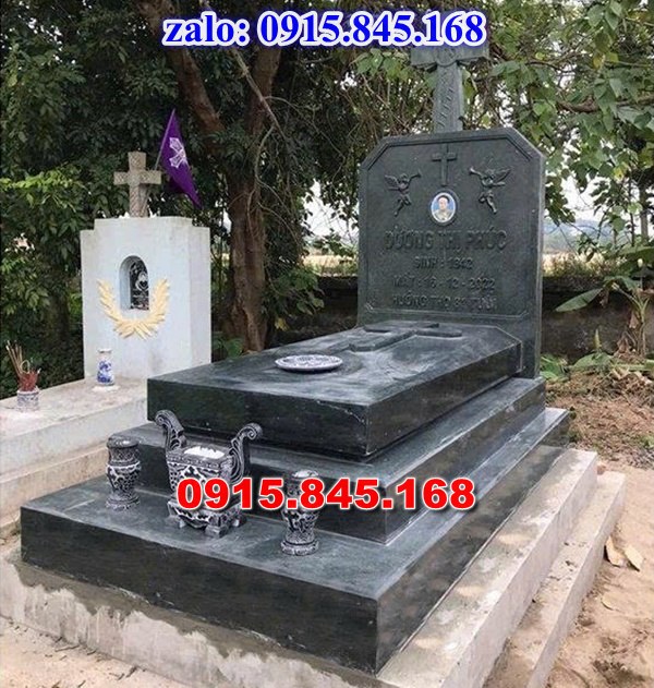 Lăng mộ đá gia đình, lăng mộ ông bà bố mẹ gia tộc, khuôn viên lăng mộ đá xanh trắng vàng granite nguyên khối, nhà mồ bằng đá để thờ tro cốt, giá nơi địa chỉ bán lăng mộ đá, kích thước lăng mộ đá cẩm thạch, lăng mộ đá tự nhiên, xây lăng mộ đá đơn giản, lan can tường bao hàng rào đá khối, nghĩa trang gia đình dòng họ bằng đá, cuốn thư bình phong trước mộ đá, đá bậc lát sân nền lăng mộ, bậc tam cấp rồng bậc thềm chiếu rồng lăng mộ, lư đỉnh hương đèn hạc thờ đá, cổng cột đá lăng mộ, 
