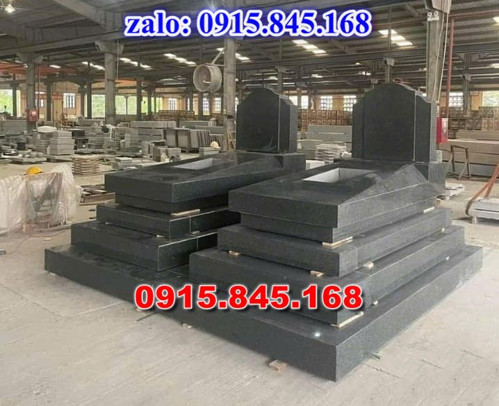 Lăng mộ đá gia đình, lăng mộ ông bà bố mẹ gia tộc, khuôn viên lăng mộ đá xanh trắng vàng granite nguyên khối, nhà mồ bằng đá để thờ tro cốt, giá nơi địa chỉ bán lăng mộ đá, kích thước lăng mộ đá cẩm thạch, lăng mộ đá tự nhiên, xây lăng mộ đá đơn giản, lan can tường bao hàng rào đá khối, nghĩa trang gia đình dòng họ bằng đá, cuốn thư bình phong trước mộ đá, đá bậc lát sân nền lăng mộ, bậc tam cấp rồng bậc thềm chiếu rồng lăng mộ, lư đỉnh hương đèn hạc thờ đá, cổng cột đá lăng mộ, 