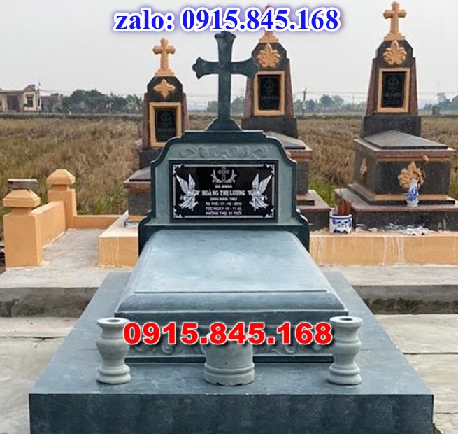 Lăng mộ đá gia đình, lăng mộ ông bà bố mẹ gia tộc, khuôn viên lăng mộ đá xanh trắng vàng granite nguyên khối, nhà mồ bằng đá để thờ tro cốt, giá nơi địa chỉ bán lăng mộ đá, kích thước lăng mộ đá cẩm thạch, lăng mộ đá tự nhiên, xây lăng mộ đá đơn giản, lan can tường bao hàng rào đá khối, nghĩa trang gia đình dòng họ bằng đá, cuốn thư bình phong trước mộ đá, đá bậc lát sân nền lăng mộ, bậc tam cấp rồng bậc thềm chiếu rồng lăng mộ, lư đỉnh hương đèn hạc thờ đá, cổng cột đá lăng mộ, 