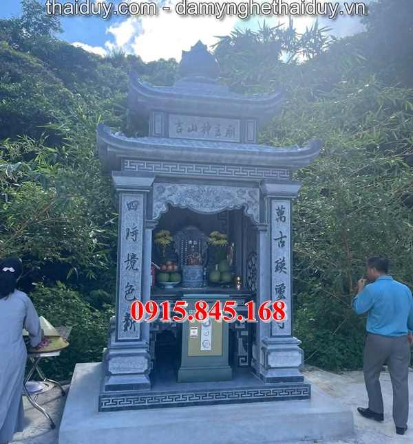 Am332- thờ đá tiền giang để tro cốt