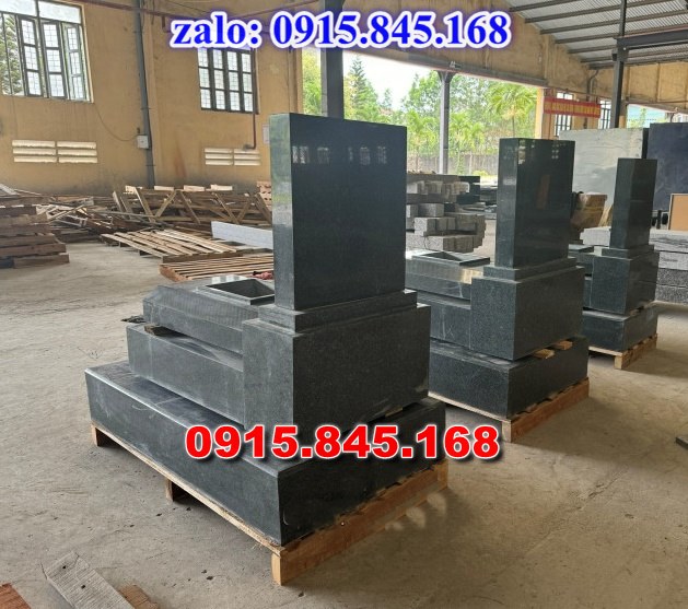 mộ đá gia đình, mộ ông bà bố mẹ gia tộc, khuôn viên mộ đá xanh trắng vàng granite nguyên khối, nhà mồ bằng đá để thờ tro cốt, giá nơi địa chỉ bán mộ đá, kích thước mộ đá cẩm thạch, mộ đá tự nhiên, xây mộ đá đơn giản, lan can tường bao hàng rào đá khối, nghĩa trang gia đình dòng họ bằng đá, cuốn thư bình phong trước mộ đá, đá bậc lát sân nền mộ, bậc tam cấp rồng bậc thềm chiếu rồng mộ, lư đỉnh hương đèn hạc thờ đá, cổng cột đá mộ, 