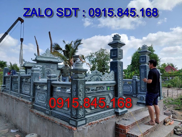 mộ đá gia đình, mộ ông bà bố mẹ gia tộc, khuôn viên mộ đá xanh trắng vàng granite nguyên khối, nhà mồ bằng đá để thờ tro cốt, giá nơi địa chỉ bán mộ đá, kích thước mộ đá cẩm thạch, mộ đá tự nhiên, xây mộ đá đơn giản, lan can tường bao hàng rào đá khối, nghĩa trang gia đình dòng họ bằng đá, cuốn thư bình phong trước mộ đá, đá bậc lát sân nền mộ, bậc tam cấp rồng bậc thềm chiếu rồng mộ, lư đỉnh hương đèn hạc thờ đá, cổng cột đá mộ,