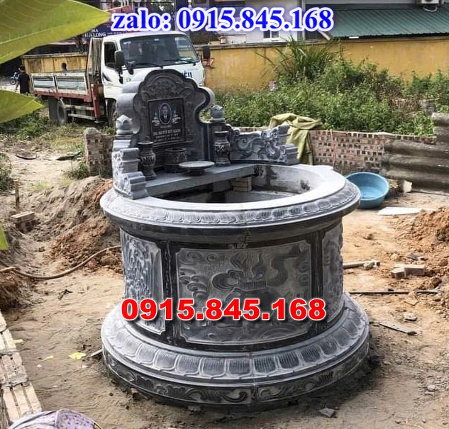 mộ đá gia đình, mộ ông bà bố mẹ gia tộc, khuôn viên mộ đá xanh trắng vàng granite nguyên khối, nhà mồ bằng đá để thờ tro cốt, giá nơi địa chỉ bán mộ đá, kích thước mộ đá cẩm thạch, mộ đá tự nhiên, xây mộ đá đơn giản, lan can tường bao hàng rào đá khối, nghĩa trang gia đình dòng họ bằng đá, cuốn thư bình phong trước mộ đá, đá bậc lát sân nền mộ, bậc tam cấp rồng bậc thềm chiếu rồng mộ, lư đỉnh hương đèn hạc thờ đá, cổng cột đá mộ, 