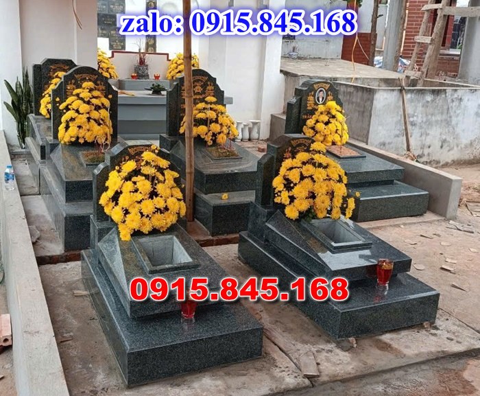 mộ đá gia đình, mộ ông bà bố mẹ gia tộc, khuôn viên mộ đá xanh trắng vàng granite nguyên khối, nhà mồ bằng đá để thờ tro cốt, giá nơi địa chỉ bán mộ đá, kích thước mộ đá cẩm thạch, mộ đá tự nhiên, xây mộ đá đơn giản, lan can tường bao hàng rào đá khối, nghĩa trang gia đình dòng họ bằng đá, cuốn thư bình phong trước mộ đá, đá bậc lát sân nền mộ, bậc tam cấp rồng bậc thềm chiếu rồng mộ, lư đỉnh hương đèn hạc thờ đá, cổng cột đá mộ,