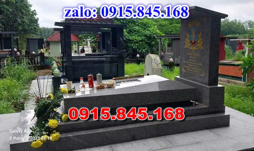 mộ đá gia đình, mộ ông bà bố mẹ gia tộc, khuôn viên mộ đá xanh trắng vàng granite nguyên khối, nhà mồ bằng đá để thờ tro cốt, giá nơi địa chỉ bán mộ đá, kích thước mộ đá cẩm thạch, mộ đá tự nhiên, xây mộ đá đơn giản, lan can tường bao hàng rào đá khối, nghĩa trang gia đình dòng họ bằng đá, cuốn thư bình phong trước mộ đá, đá bậc lát sân nền mộ, bậc tam cấp rồng bậc thềm chiếu rồng mộ, lư đỉnh hương đèn hạc thờ đá, cổng cột đá mộ,