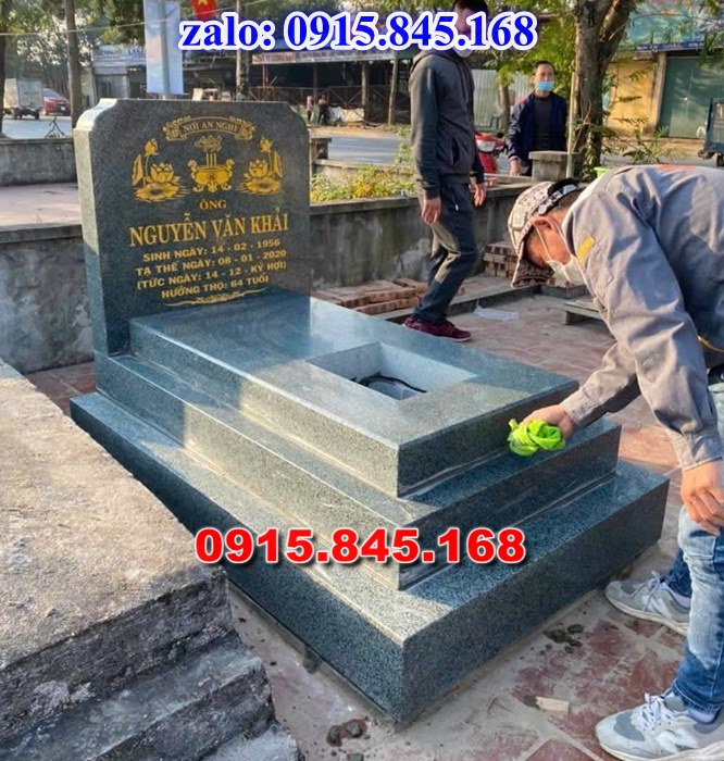 mộ đá gia đình, mộ ông bà bố mẹ gia tộc, khuôn viên mộ đá xanh trắng vàng granite nguyên khối, nhà mồ bằng đá để thờ tro cốt, giá nơi địa chỉ bán mộ đá, kích thước mộ đá cẩm thạch, mộ đá tự nhiên, xây mộ đá đơn giản, lan can tường bao hàng rào đá khối, nghĩa trang gia đình dòng họ bằng đá, cuốn thư bình phong trước mộ đá, đá bậc lát sân nền mộ, bậc tam cấp rồng bậc thềm chiếu rồng mộ, lư đỉnh hương đèn hạc thờ đá, cổng cột đá mộ, 