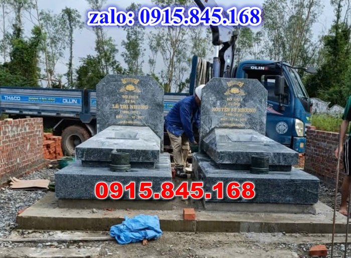 mộ đá gia đình, mộ ông bà bố mẹ gia tộc, khuôn viên mộ đá xanh trắng vàng granite nguyên khối, nhà mồ bằng đá để thờ tro cốt, giá nơi địa chỉ bán mộ đá, kích thước mộ đá cẩm thạch, mộ đá tự nhiên, xây mộ đá đơn giản, lan can tường bao hàng rào đá khối, nghĩa trang gia đình dòng họ bằng đá, cuốn thư bình phong trước mộ đá, đá bậc lát sân nền mộ, bậc tam cấp rồng bậc thềm chiếu rồng mộ, lư đỉnh hương đèn hạc thờ đá, cổng cột đá mộ,