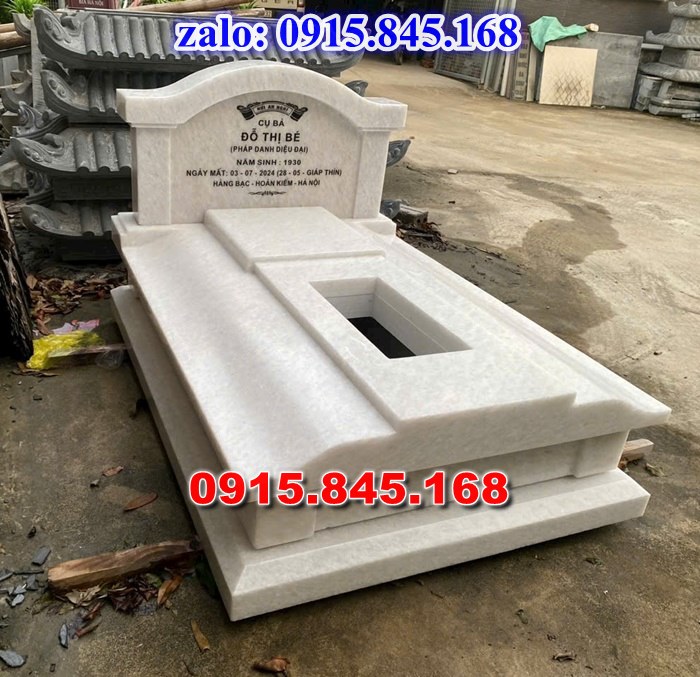 mộ đá gia đình, mộ ông bà bố mẹ gia tộc, khuôn viên mộ đá xanh trắng vàng granite nguyên khối, nhà mồ bằng đá để thờ tro cốt, giá nơi địa chỉ bán mộ đá, kích thước mộ đá cẩm thạch, mộ đá tự nhiên, xây mộ đá đơn giản, lan can tường bao hàng rào đá khối, nghĩa trang gia đình dòng họ bằng đá, cuốn thư bình phong trước mộ đá, đá bậc lát sân nền mộ, bậc tam cấp rồng bậc thềm chiếu rồng mộ, lư đỉnh hương đèn hạc thờ đá, cổng cột đá mộ,
