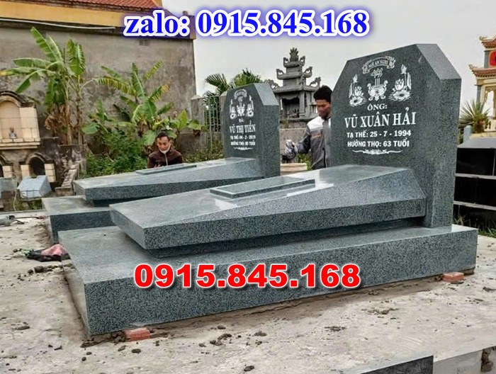 mộ đá gia đình, mộ ông bà bố mẹ gia tộc, khuôn viên mộ đá xanh trắng vàng granite nguyên khối, nhà mồ bằng đá để thờ tro cốt, giá nơi địa chỉ bán mộ đá, kích thước mộ đá cẩm thạch, mộ đá tự nhiên, xây mộ đá đơn giản, lan can tường bao hàng rào đá khối, nghĩa trang gia đình dòng họ bằng đá, cuốn thư bình phong trước mộ đá, đá bậc lát sân nền mộ, bậc tam cấp rồng bậc thềm chiếu rồng mộ, lư đỉnh hương đèn hạc thờ đá, cổng cột đá mộ,